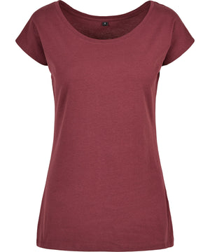 Women's wide neck tee