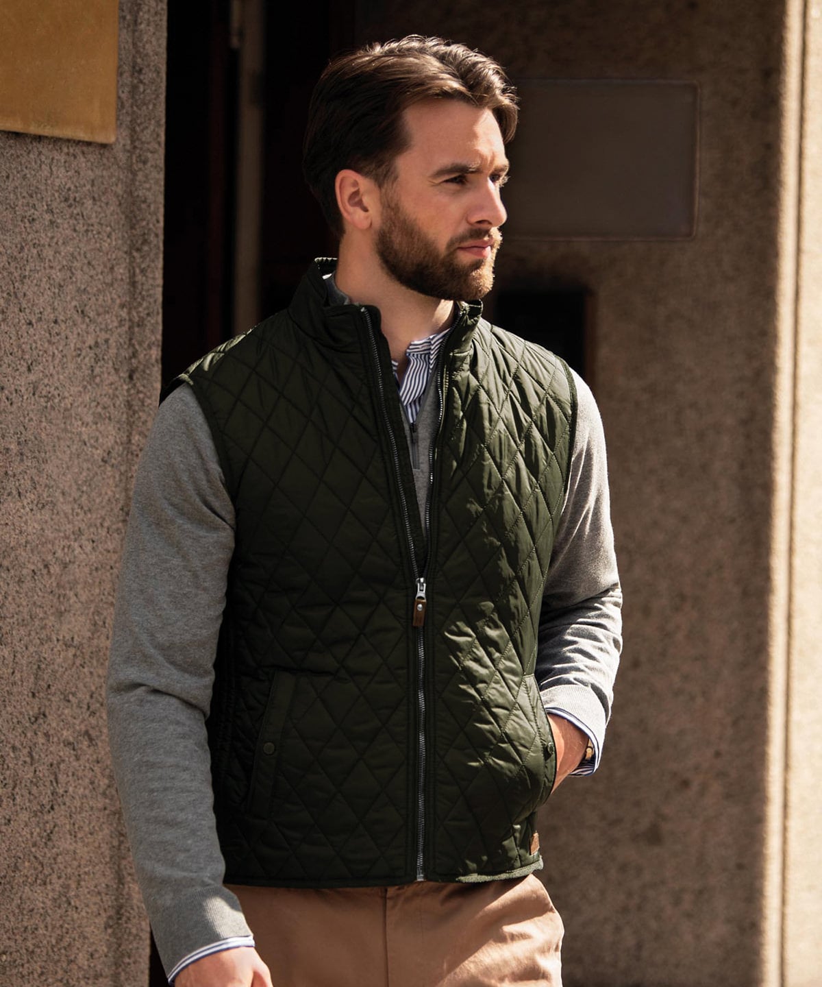 Nimbus NB46M Camden Diamond Quilted Gilet | Premium Embroidered Corporate Bodywarmer