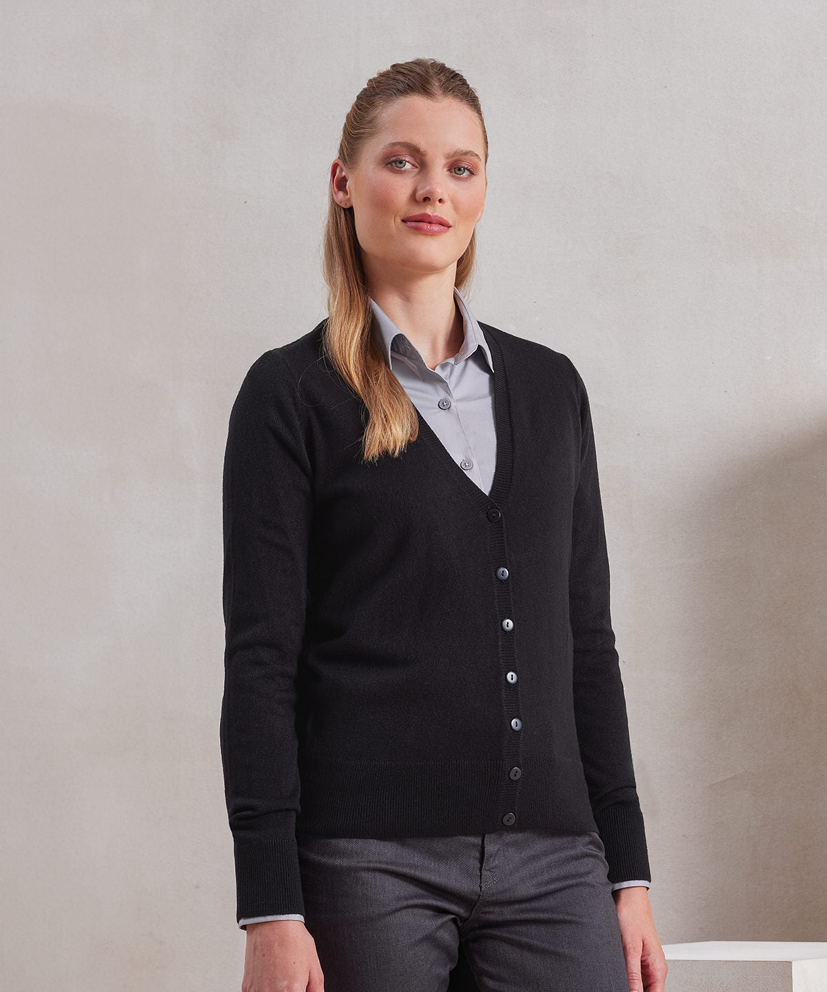 Women's 'essential' acrylic cardigan