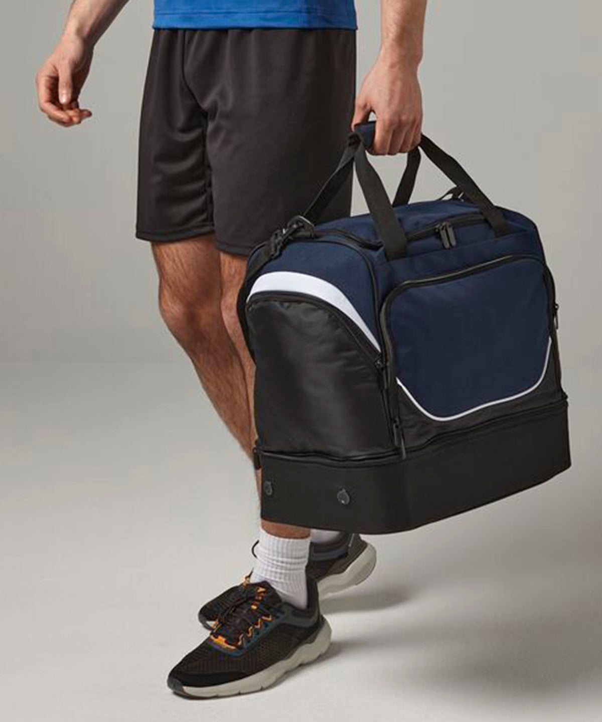 Pro team hardbase holdall