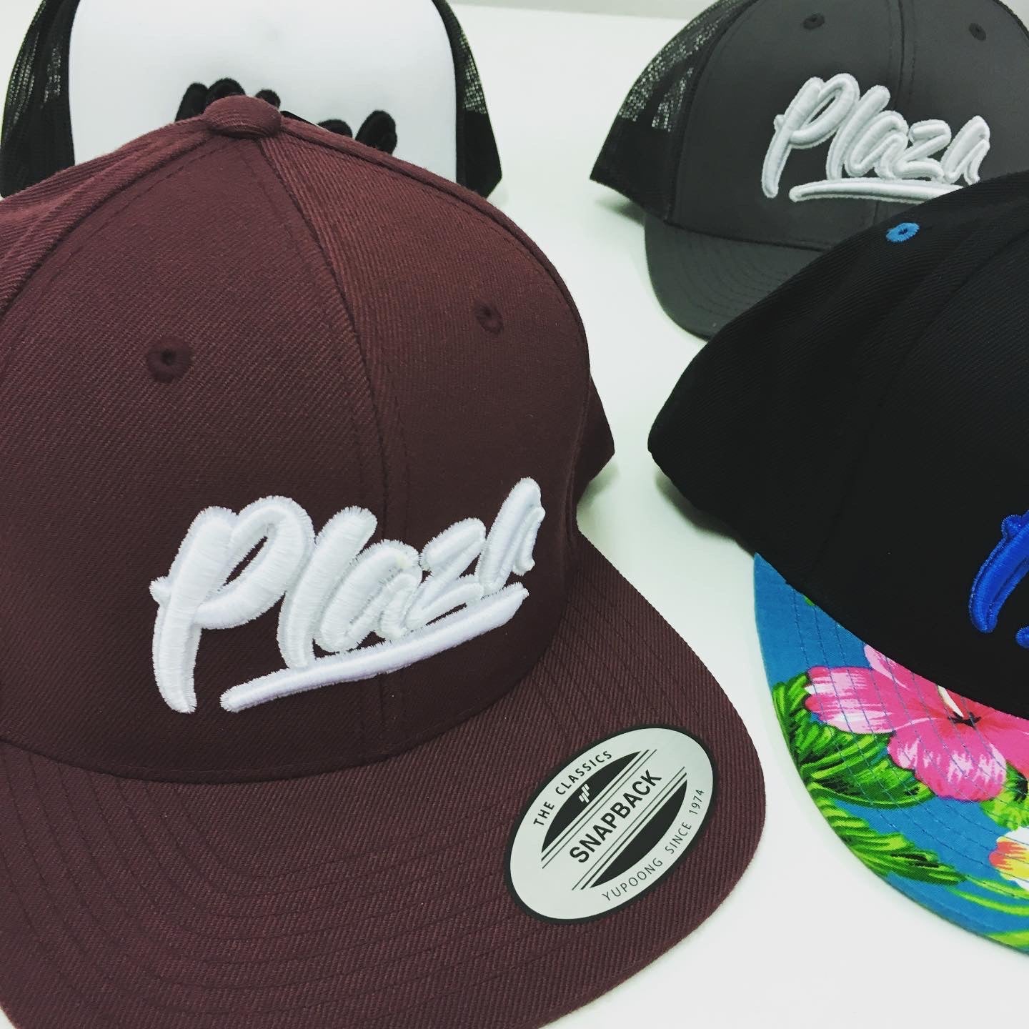 Flexfit YP001 The Classic Snapback (6089M) | Premium Personalised Snapback Cap