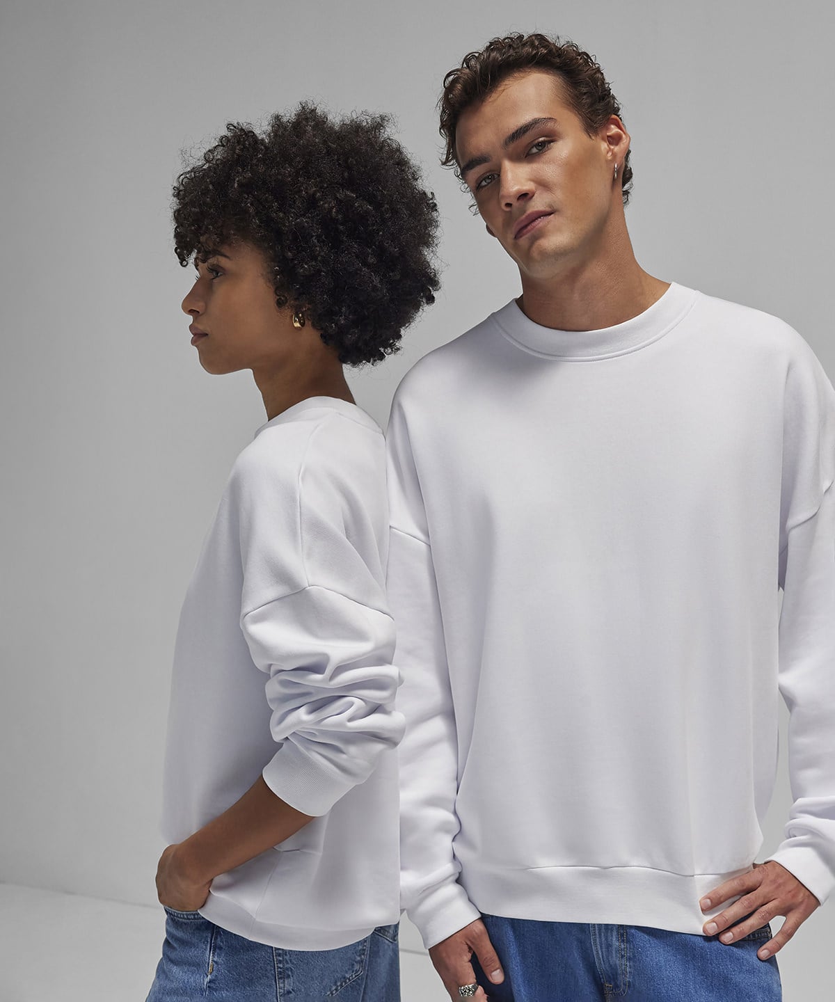B&C Influence Oversized Crew Neck Sweatshirt (BA033) | Oversized Sweatshirt