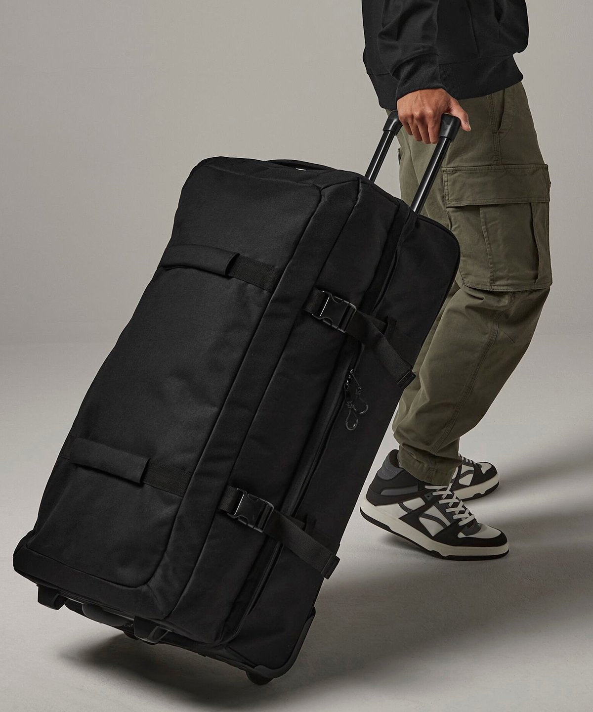 BG483 | Escape check-in wheelie | Bagbase