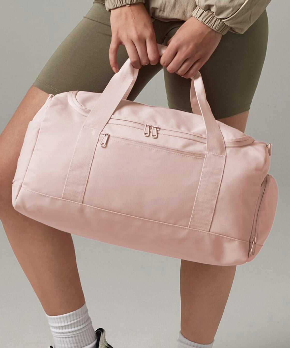 Bagbase Small Training Holdall (BG560) | 20L Gym Bag with Shoe Tunnel
