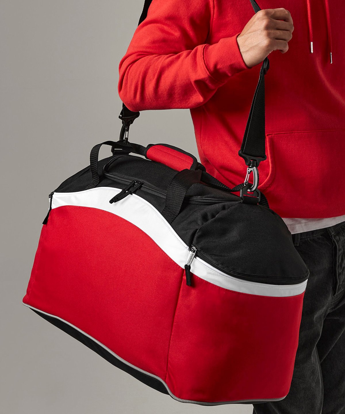 BG572 | Teamwear holdall | Bagbase