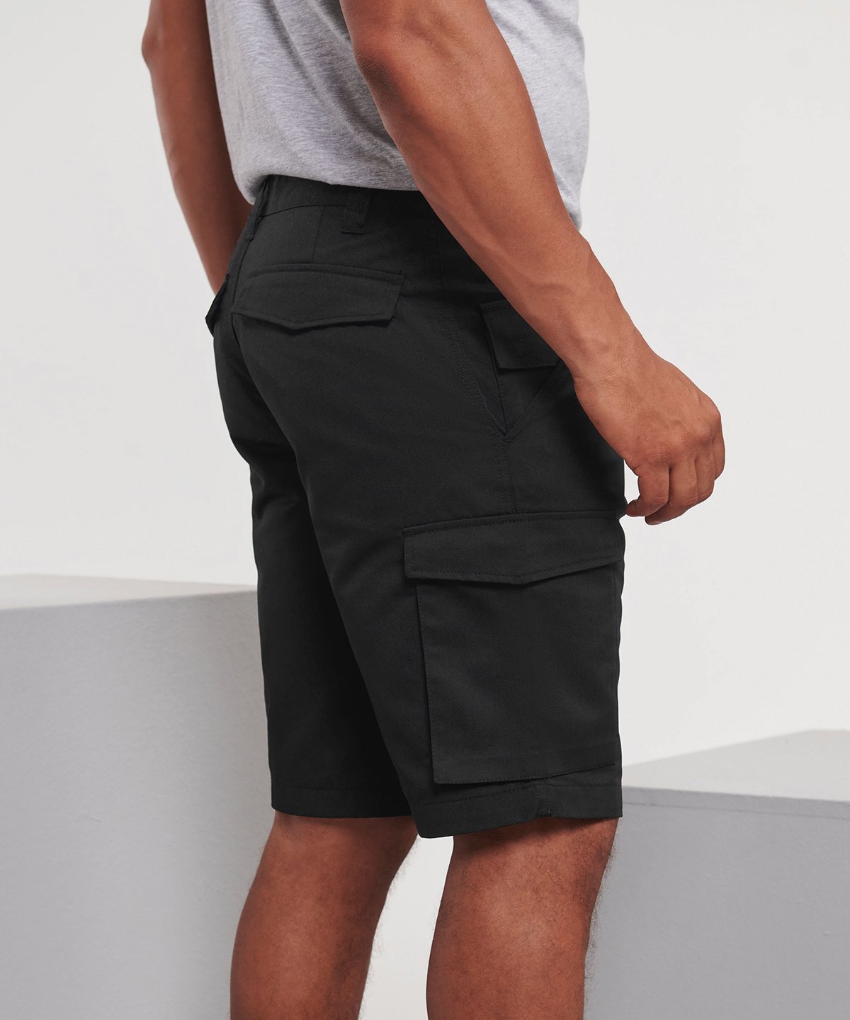 J002M | Polycotton twill workwear shorts | Russell Athletic