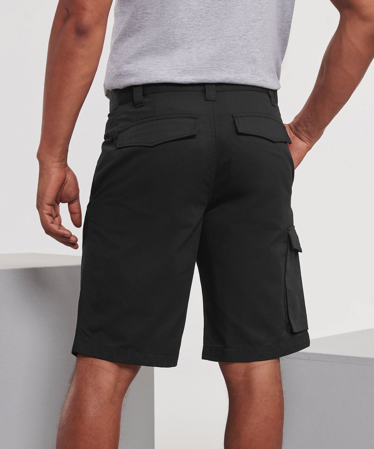 J002M | Polycotton twill workwear shorts | Russell Athletic