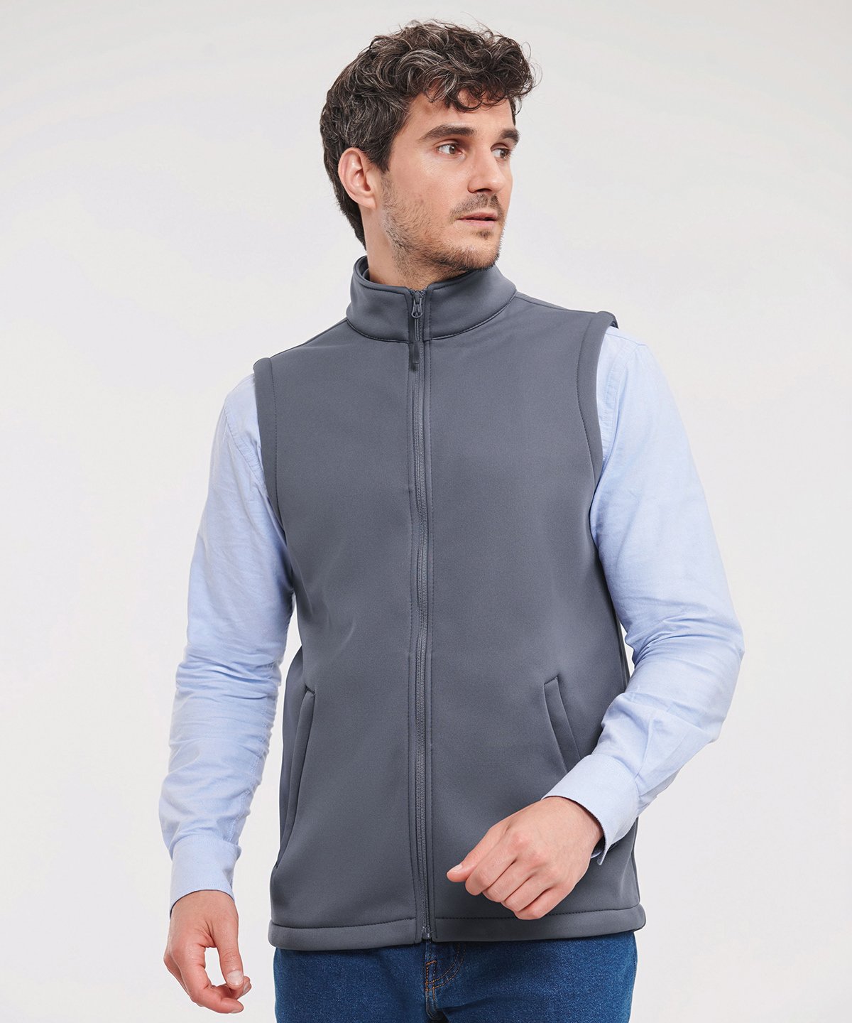 J041M | Smart softshell gilet | Russell Athletic