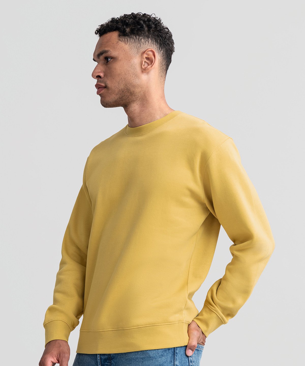 J262M | Set-in sleeve sweatshirt | Russell Athletic