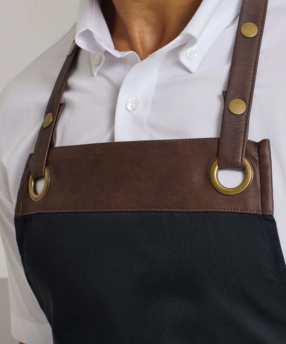PR123 | Espresso bib apron | Premier