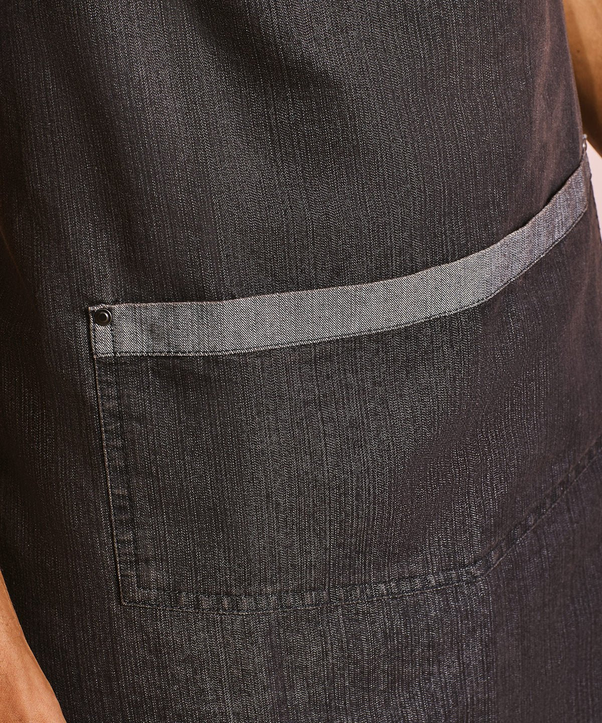PR127 | Domain contrast denim bib apron | Premier
