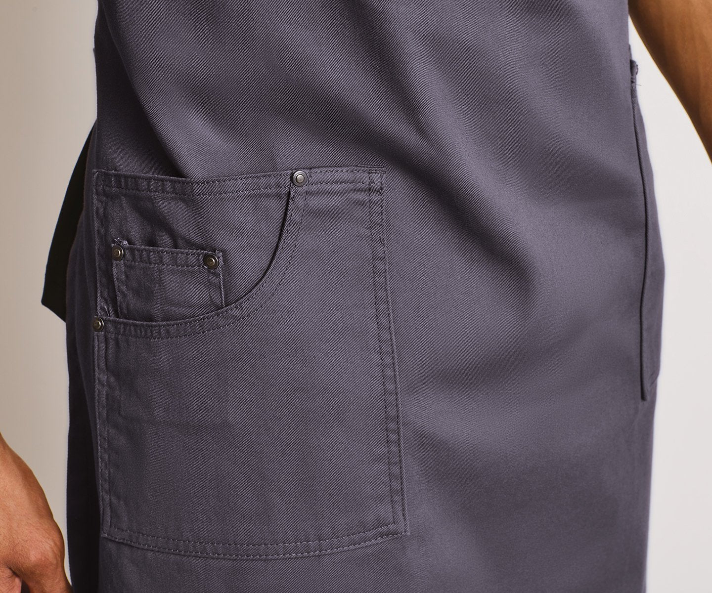 PR132 | Chino cotton bib apron | Premier
