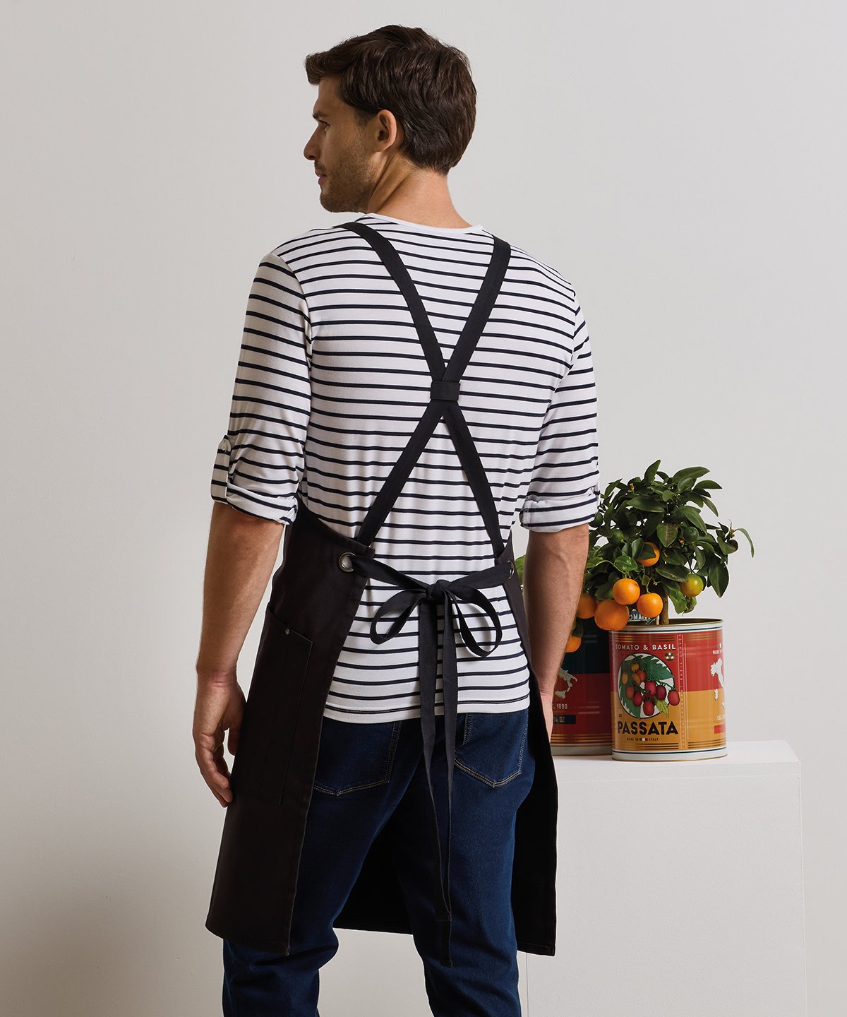 PR182 | Clip ‘n’ Clasp cross-back bib apron | Premier
