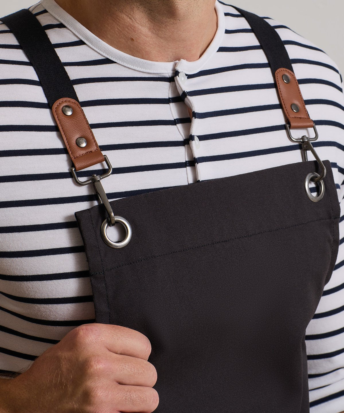 PR182 | Clip ‘n’ Clasp cross-back bib apron | Premier