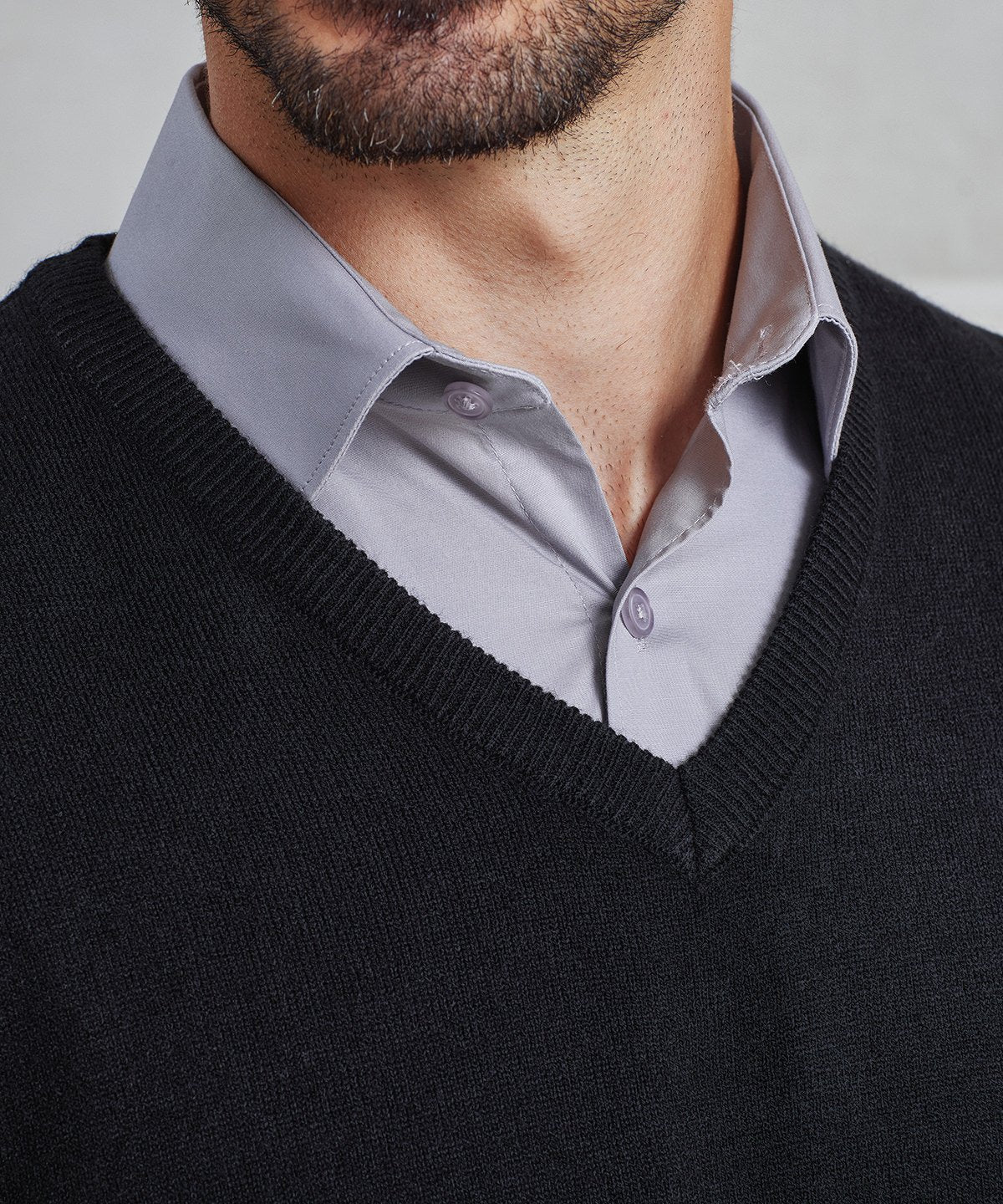 PR400 | 'Essential' acrylic v-neck sweater | Premier