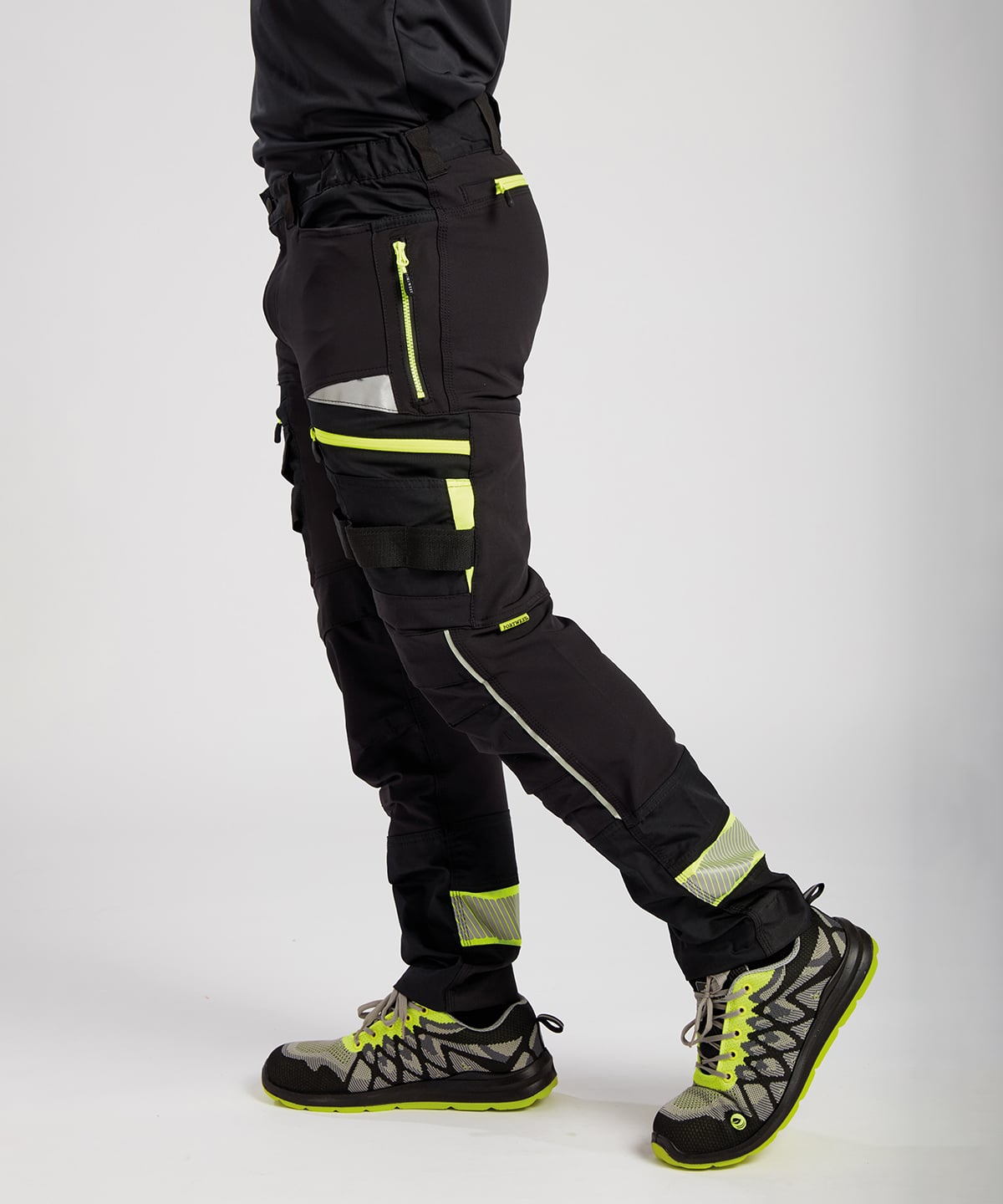 PW267 | DX4 Service trousers (DX449) | Portwest