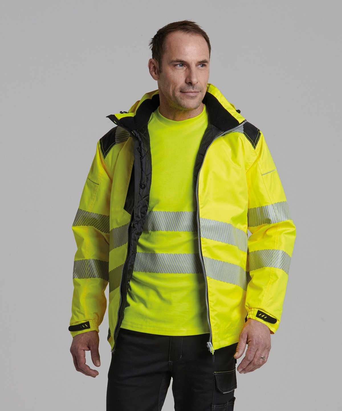 PW420 | PW3 Hi-vis winter jacket (T400) | Portwest