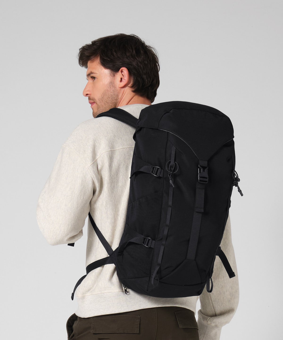 QD513 | Active outdoor 30 litre backpack | Quadra