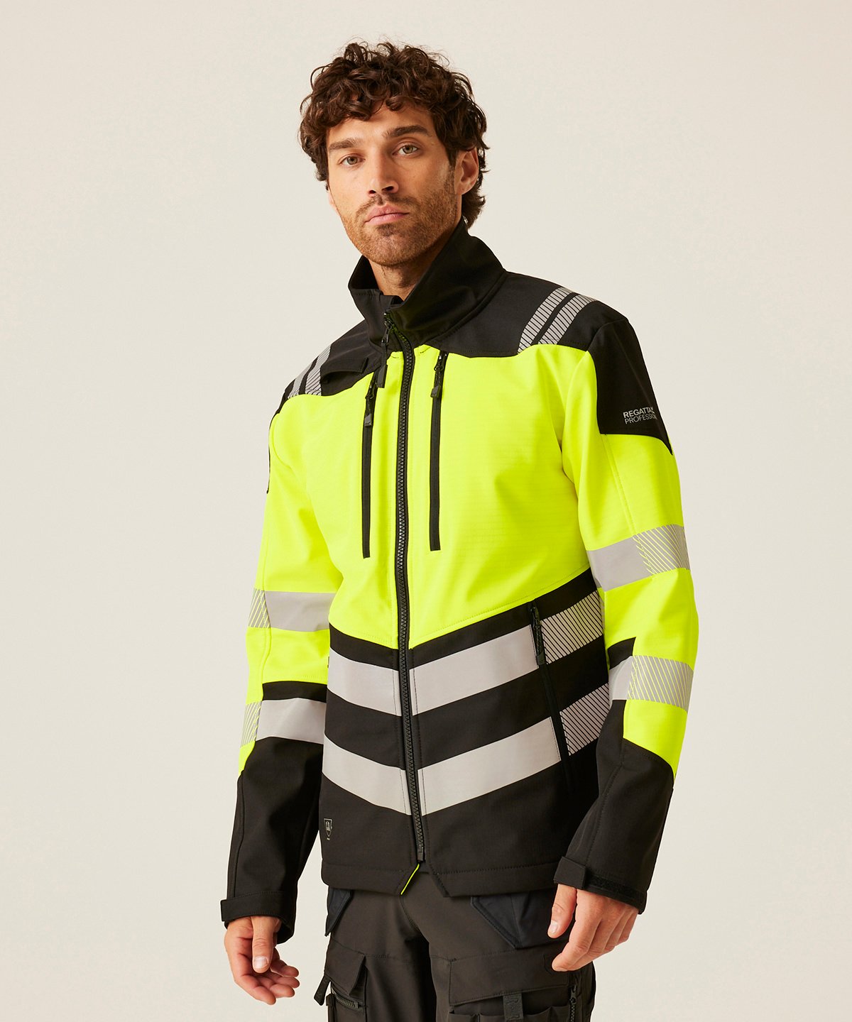 RG478 | Hi-Vis X-Pro 3-layer softshell jacket (Class 2) | Regatta High Visibility