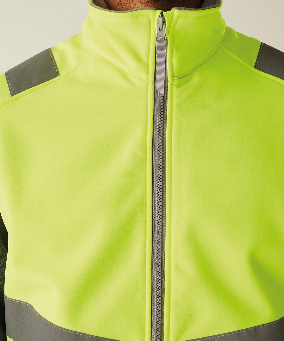 RG485 | Hi-vis Pro contract Ablaze softshell bodywarmer | Regatta High Visibility