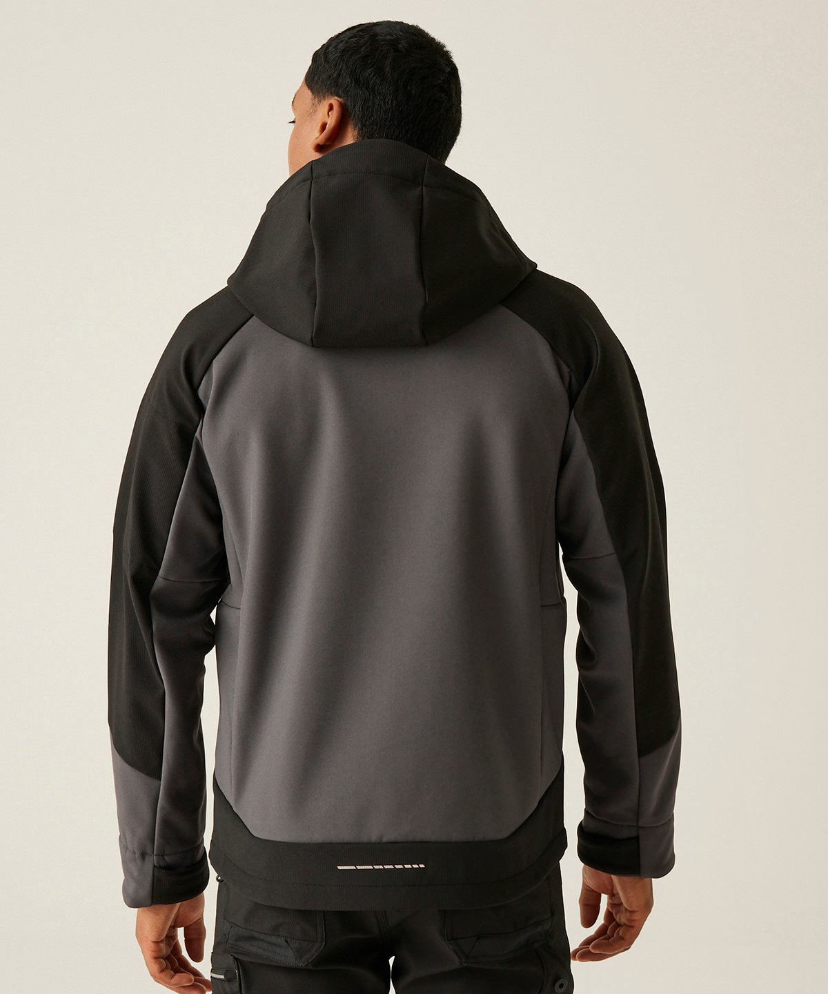 RG630 | 4-Tex stretch 3-layer softshell jacket | Regatta Professional