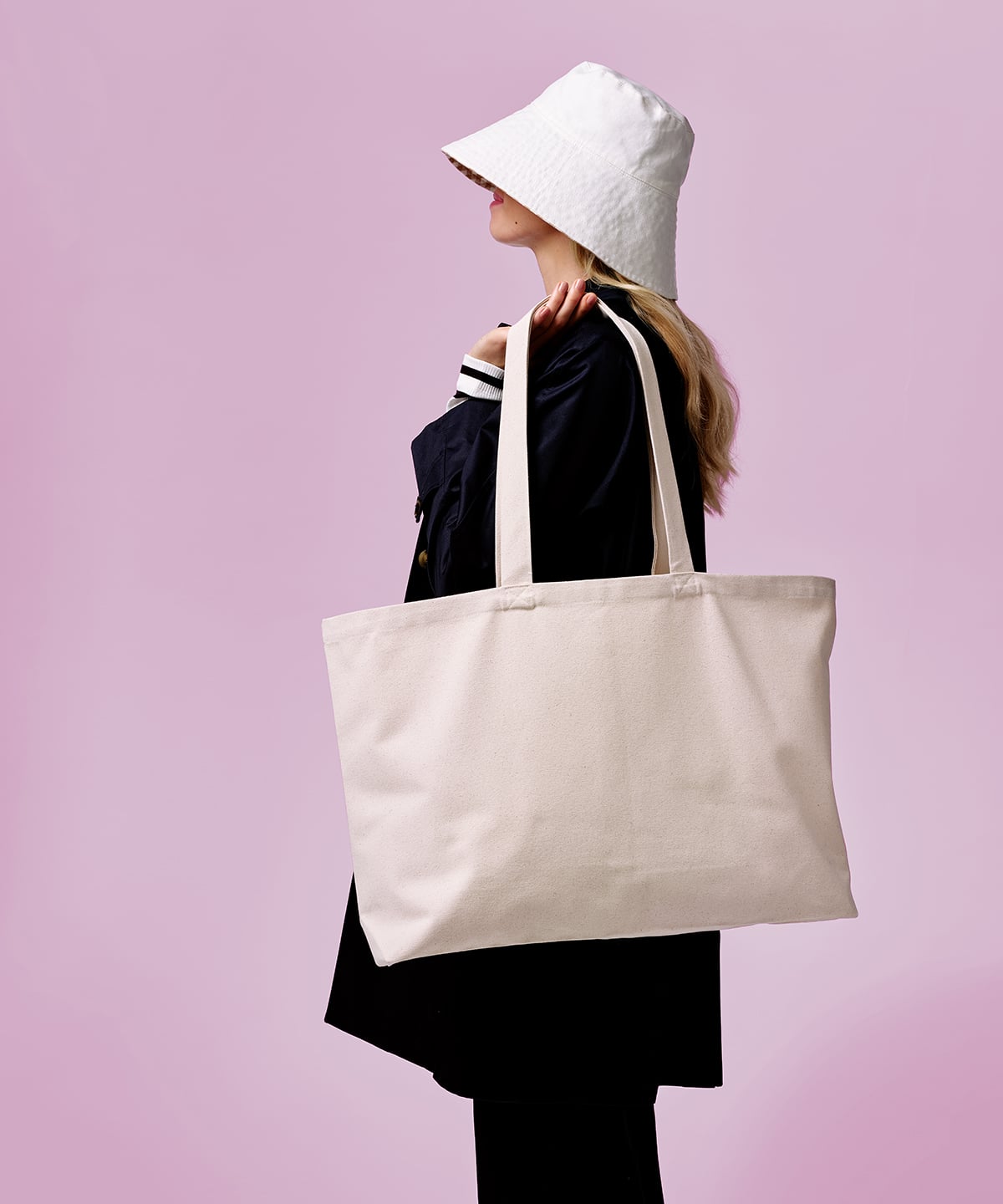 RL690 | Billie recycled luxe maxi tote | Nutshell